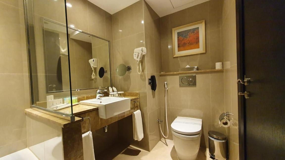 Lavender Hotel Al Nahda Дубай Екстериор снимка