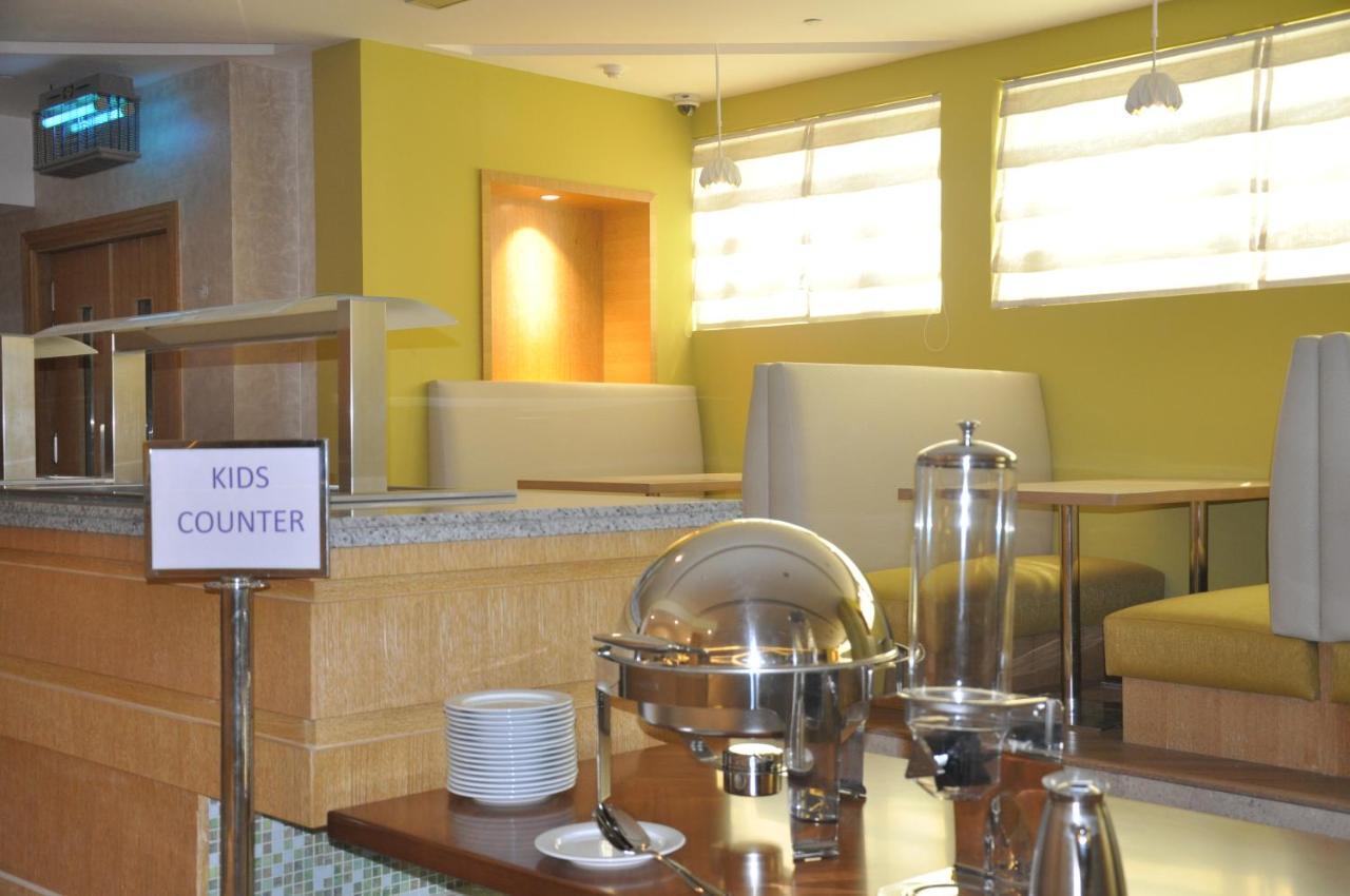 Lavender Hotel Al Nahda Дубай Екстериор снимка